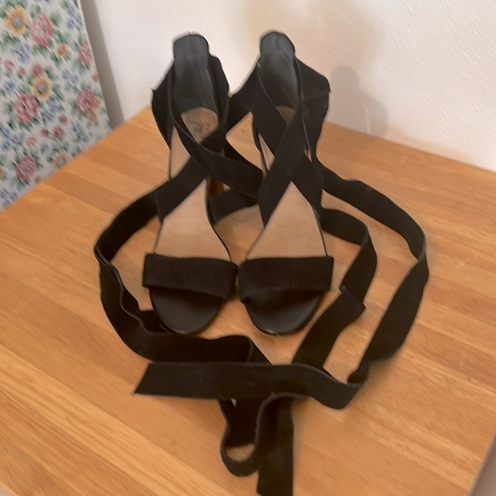 Gianni Bini Black Suede Block Heel Crisscross Gladiator Sandals Long Ties 11